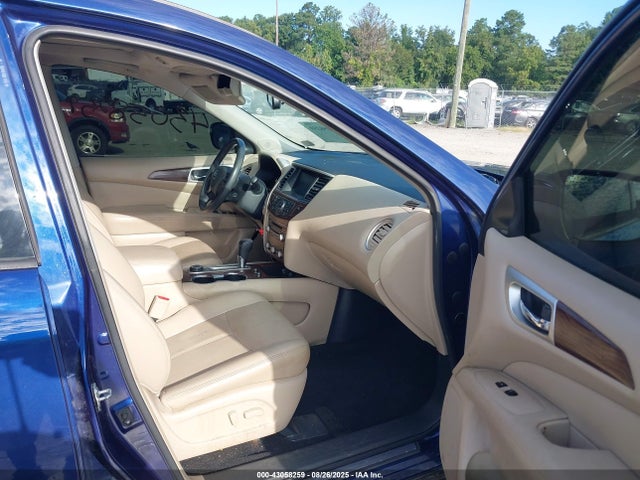 Nissan 2018 2018 5N1DR2MM3JC616237 Image 5