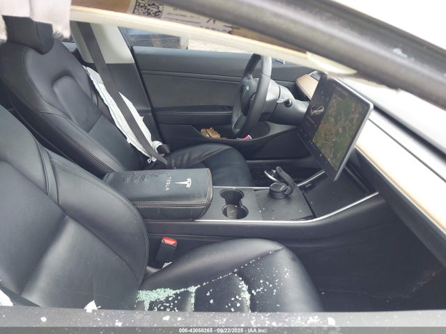 2020 TESLA MODEL 3 5YJ3E1EA6LF504144 Photo 4