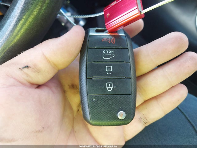 Продажа на аукционе авто 2016 Kia Soul, vin: KNDJN2A2XG7263440, номер лота: 43058326