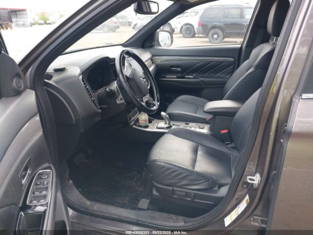 2019 MITSUBISHI OUTLANDER PHEV JA4J24A54KZ056676 Photo 4