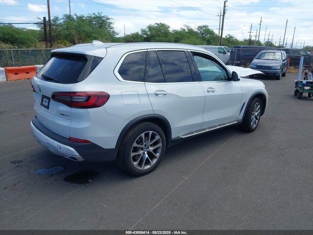 5UXCR6C08P9P17137 BMW X5