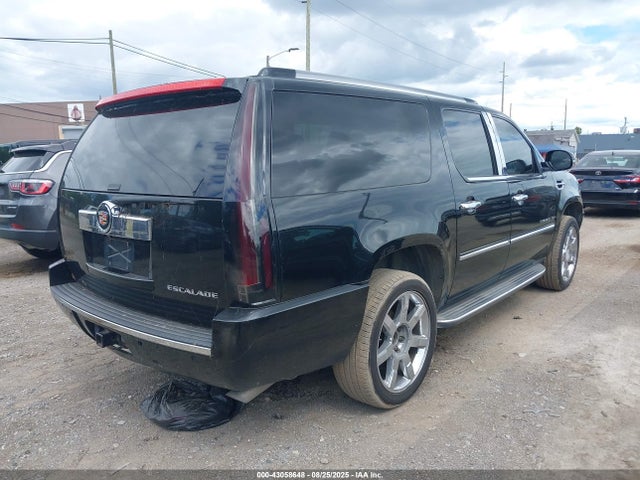 2011 CADILLAC ESCALADE ESV 1GYS4HEF2BR399494 Photo 3