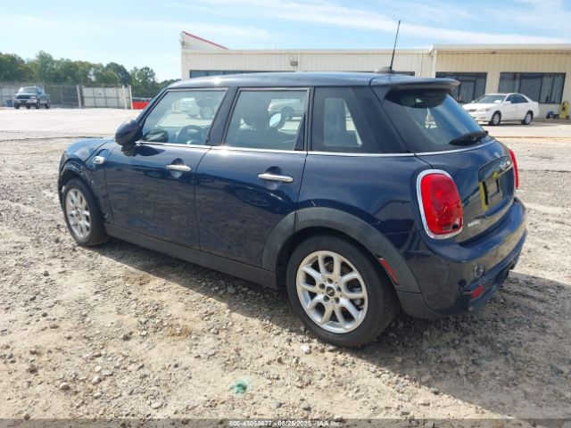 2015 MINI HARDTOP WMWXU3C51F2B56492 Photo 2