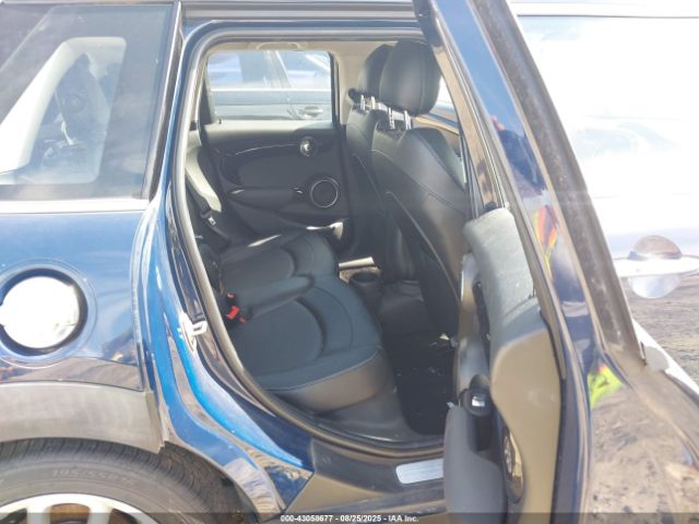 2015 MINI HARDTOP WMWXU3C51F2B56492 Photo 7