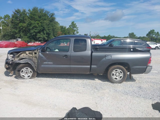 Toyota 2tr-fe 2014 5TFTX4CNXEX036977 Image 14