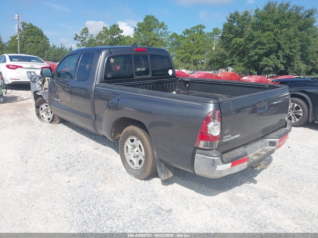 Toyota 2tr-fe 2014 5TFTX4CNXEX036977 Image 3