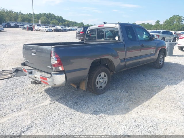 Toyota 2tr-fe 2014 5TFTX4CNXEX036977 Image 4