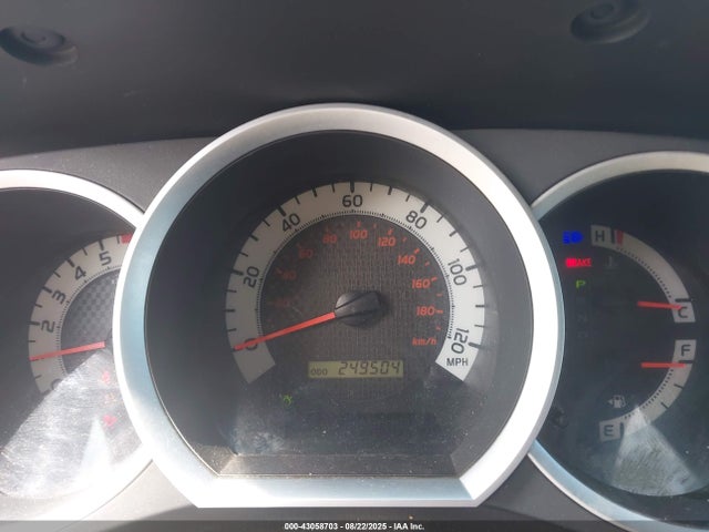 Toyota 2tr-fe 2014 5TFTX4CNXEX036977 Image 7