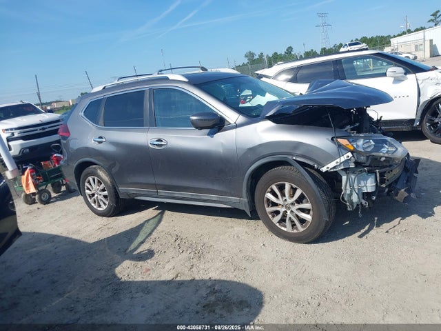 Nissan 2018 2018 5N1AT2MT6JC846348 Image 14