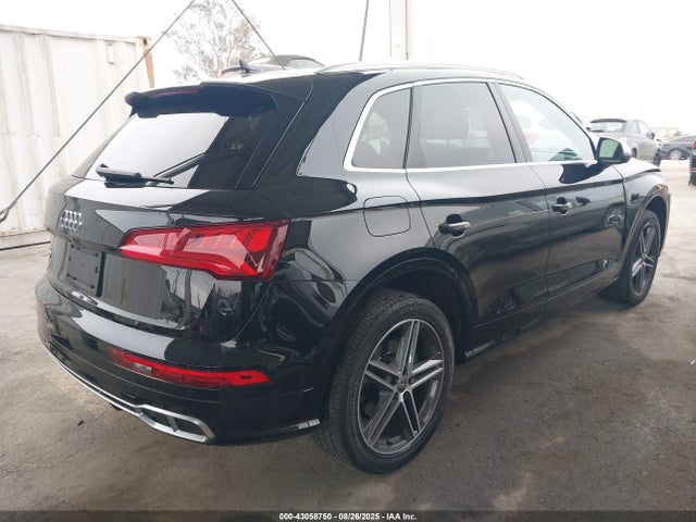 WA1B4AFY8L2063365 Audi SQ5