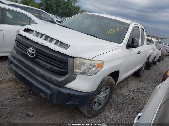 Aukcja sprzedaży 2017 Toyota Tundra Sr 5.7l V8, vin: 5TFUW5F13HX625184, numer aukcji: 43059009