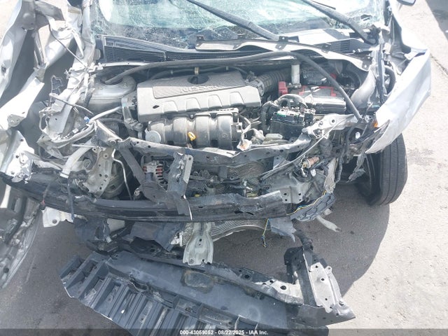 3N1AB7AP7GY269859 Nissan 2016