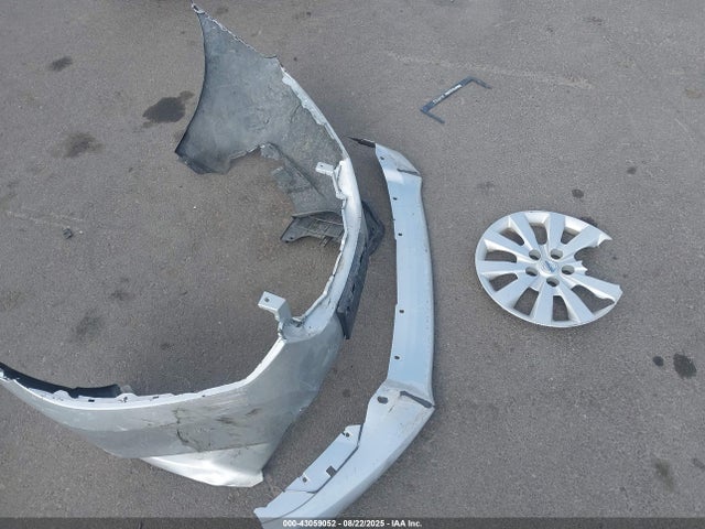3N1AB7AP7GY269859 Nissan 2016