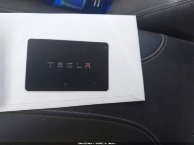2024 TESLA MODEL Y 7SAYGDED4RA317585 Photo 10