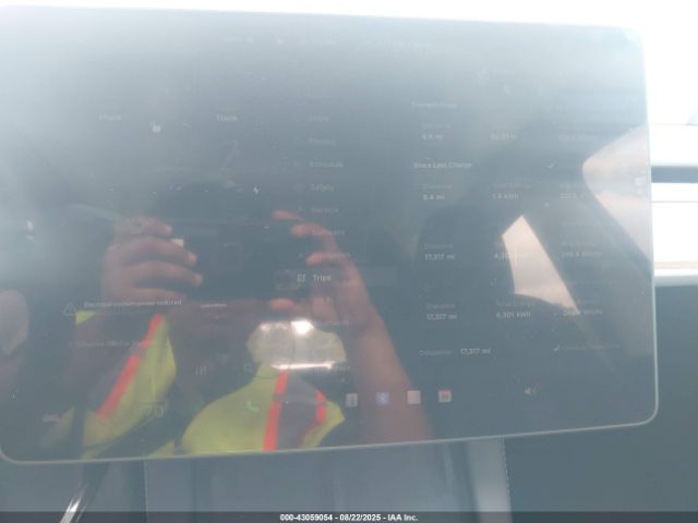 2024 TESLA MODEL Y 7SAYGDED4RA317585 Photo 6