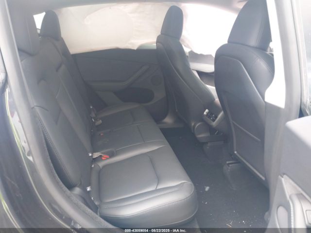 2024 TESLA MODEL Y 7SAYGDED4RA317585 Photo 7