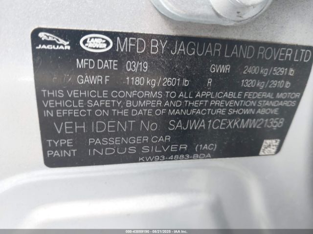 2019 JAGUAR XJ SAJWA1CEXKMW21358 Photo 8