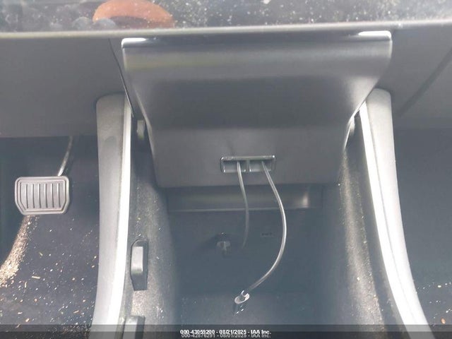 5YJ3E1EA3JF027718 Tesla MODEL 3