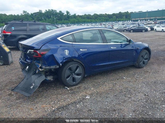 2018 TESLA MODEL 3 5YJ3E1EA3JF027718 Photo 3