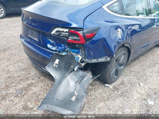 2018 TESLA MODEL 3 5YJ3E1EA3JF027718 Photo 5