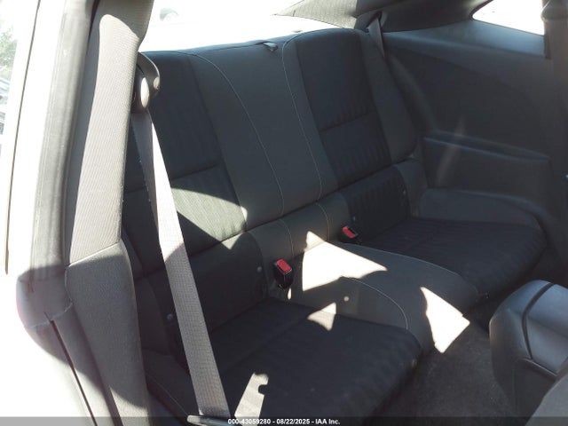 Chevrolet lfx 2015 2G1FA1E33F9136985 Image 8