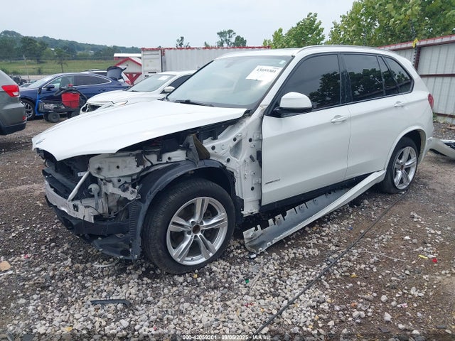 BMW X5 2017 5UXKR0C30H0V77691 Image 2