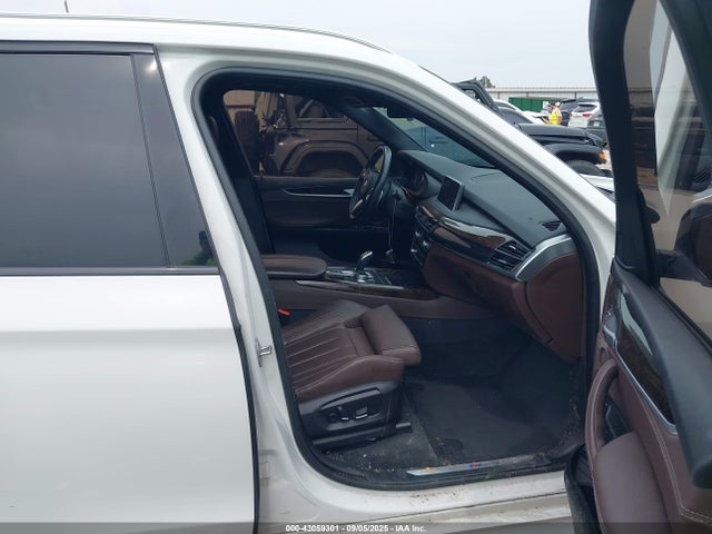 BMW X5 2017 5UXKR0C30H0V77691 Image 5