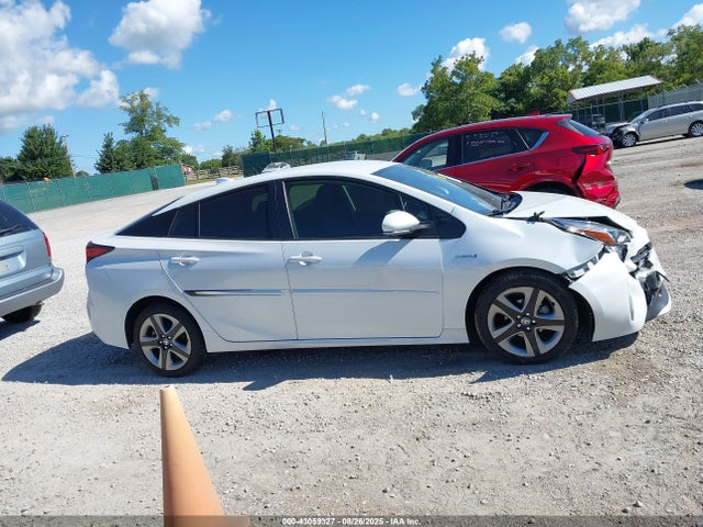 JTDKAMFU1N3182353 Toyota 2zr-fxe,1nm