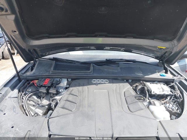 2017 AUDI Q7 WA1VAAF7XHD041229 Photo 9