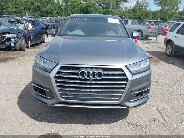 WA1VAAF7XHD041229 Audi 2017