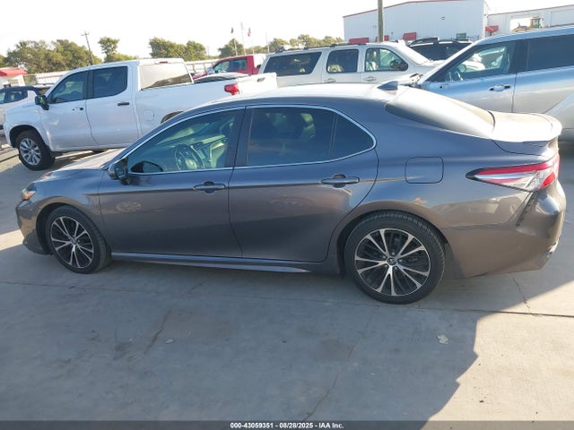 Продаж на аукціоні авто 2019 Toyota Camry Se, vin: 4T1B11HK3KU781072, номер лоту: 43059351