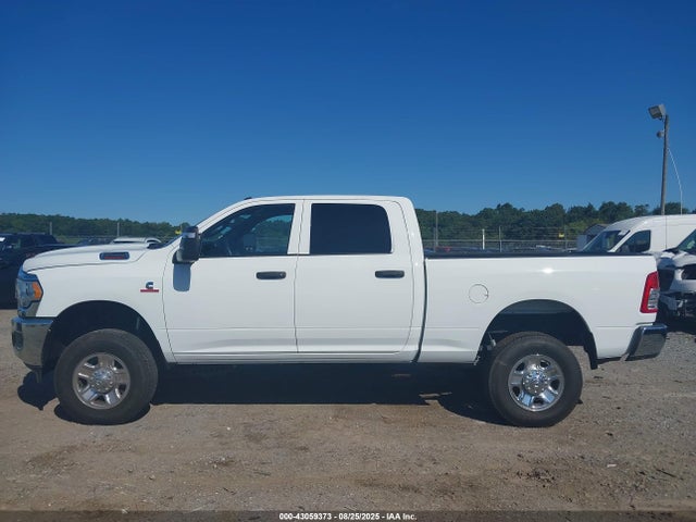 RAM 2500 2023 3C6UR5CL2PG502757 Image 14
