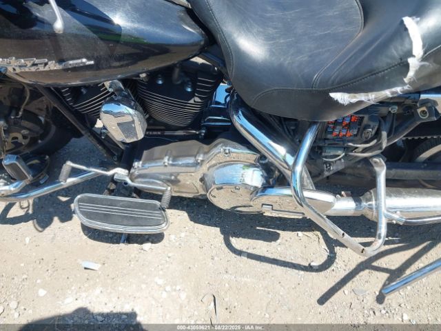 2008 HARLEY-DAVIDSON FLHX 1HD1KB4198Y696706 Photo 8