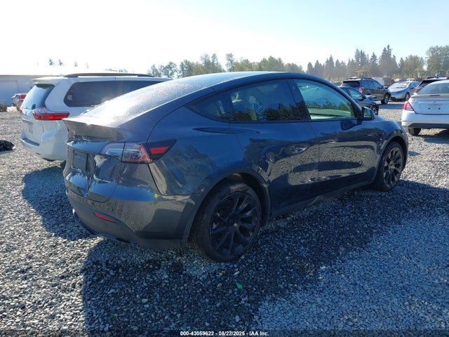 2023 TESLA MODEL Y 7SAYGDEE9PF614764 Photo 3