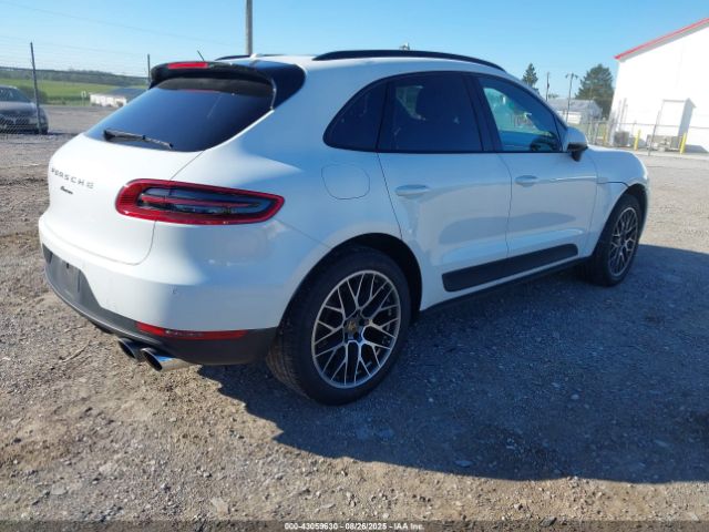 2018 PORSCHE MACAN WP1AA2A57JLB20772 Photo 3