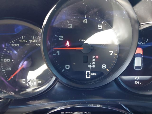 2018 PORSCHE MACAN WP1AA2A57JLB20772 Photo 6