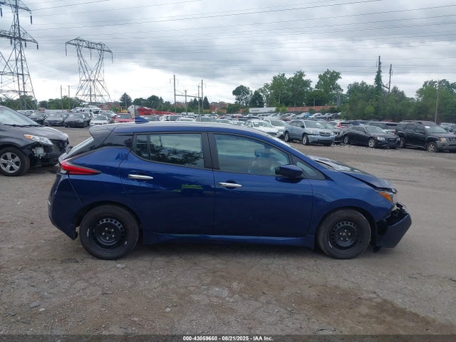 Nissan Leaf 2022 1N4AZ1BV1NC561263 Image 13