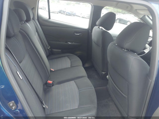 Nissan Leaf 2022 1N4AZ1BV1NC561263 Image 8