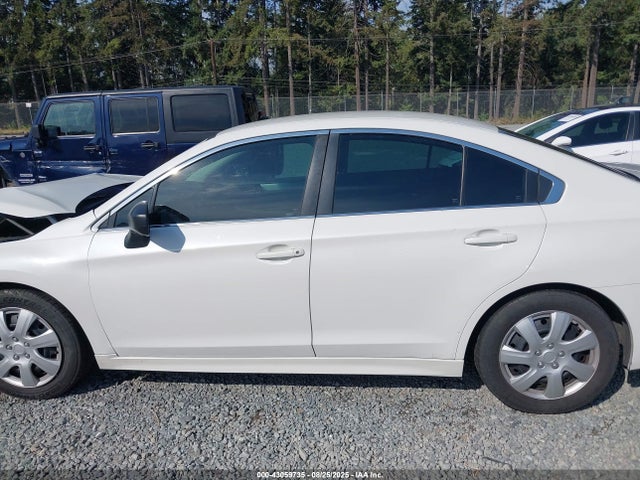Subaru u5 2018 4S3BNAA69J3023084 Image 14