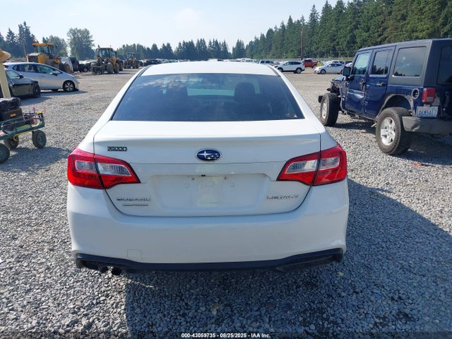 Subaru u5 2018 4S3BNAA69J3023084 Image 16