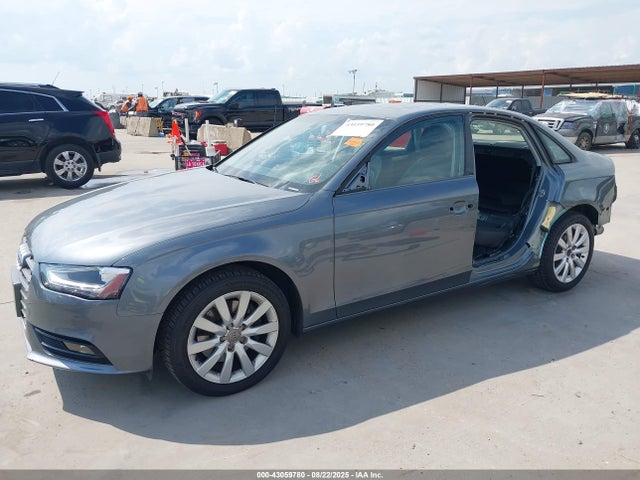 2013 AUDI A4 WAUBFAFL1DN038213 Photo 5