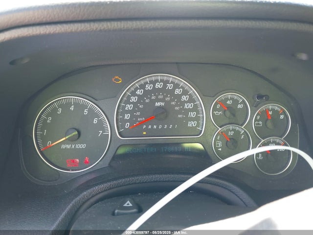 43059797 :رقم المزاد ، 1GKET66M666164373 vin ، 2006 Gmc Envoy Xl Denali مزاد بيع