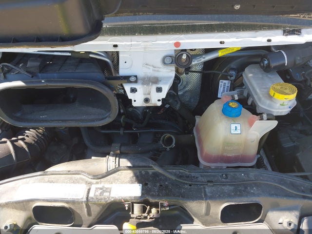 RAM Promaster 2500 2018 3C6TRVDG1JE112202 Image 10