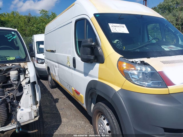 RAM Promaster 2500 2018 3C6TRVDG1JE112202 Image 4