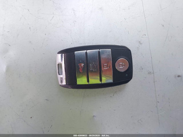 KNAGT4LE5J5020783 KIA gdi nu