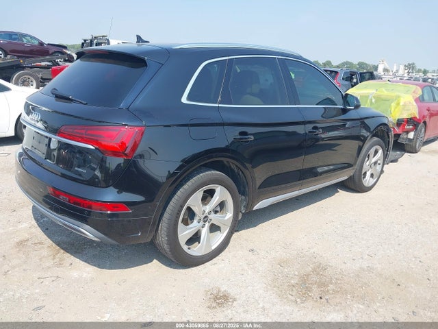 2021 AUDI Q5 WA1BAAFY6M2019519 Photo 3