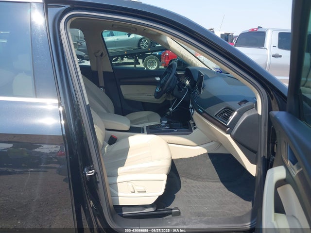 2021 AUDI Q5 WA1BAAFY6M2019519 Photo 4