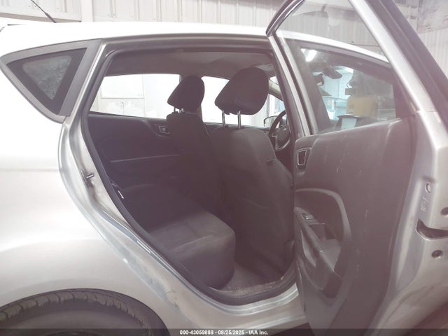 Ford Fiesta 2015 3FADP4EJ8FM211996 Image 8