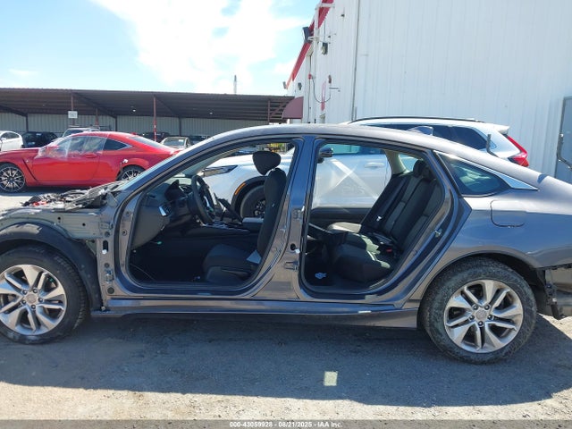 Honda l15be 2019 1HGCV1F19KA030004 Image 13