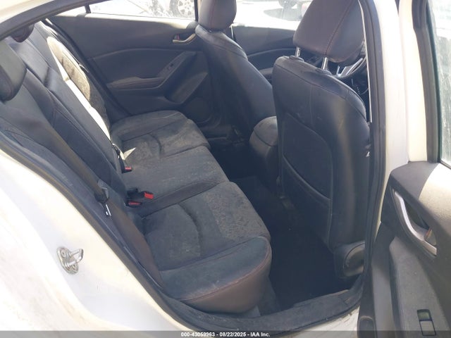 3MZBM1X73GM270382 Mazda pe